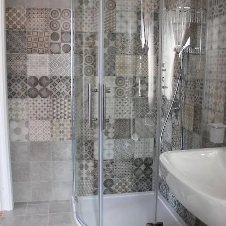 Odeon 3* 오르토나