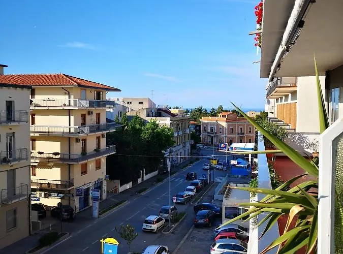 Odeon Bed & Breakfast 3*